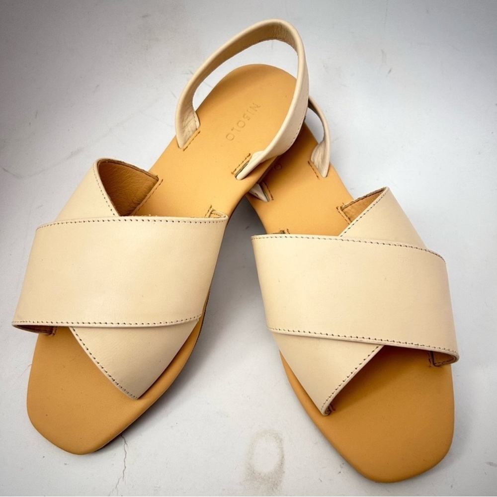 NISOLO All Day Cross Strap Sling Back Leather Sandals Bone Womens Size 9.5 NWOB